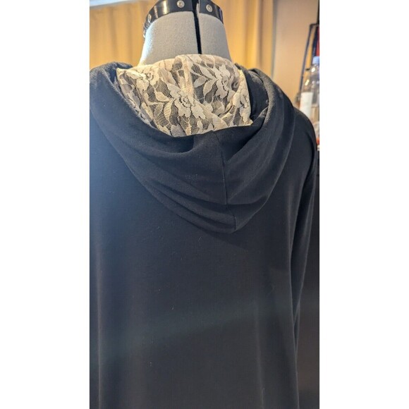 Mountain Mamas Black zip front lace hood sweatshirt SZ M‎ Feminine Whimsigoth - Picture 5 of 7